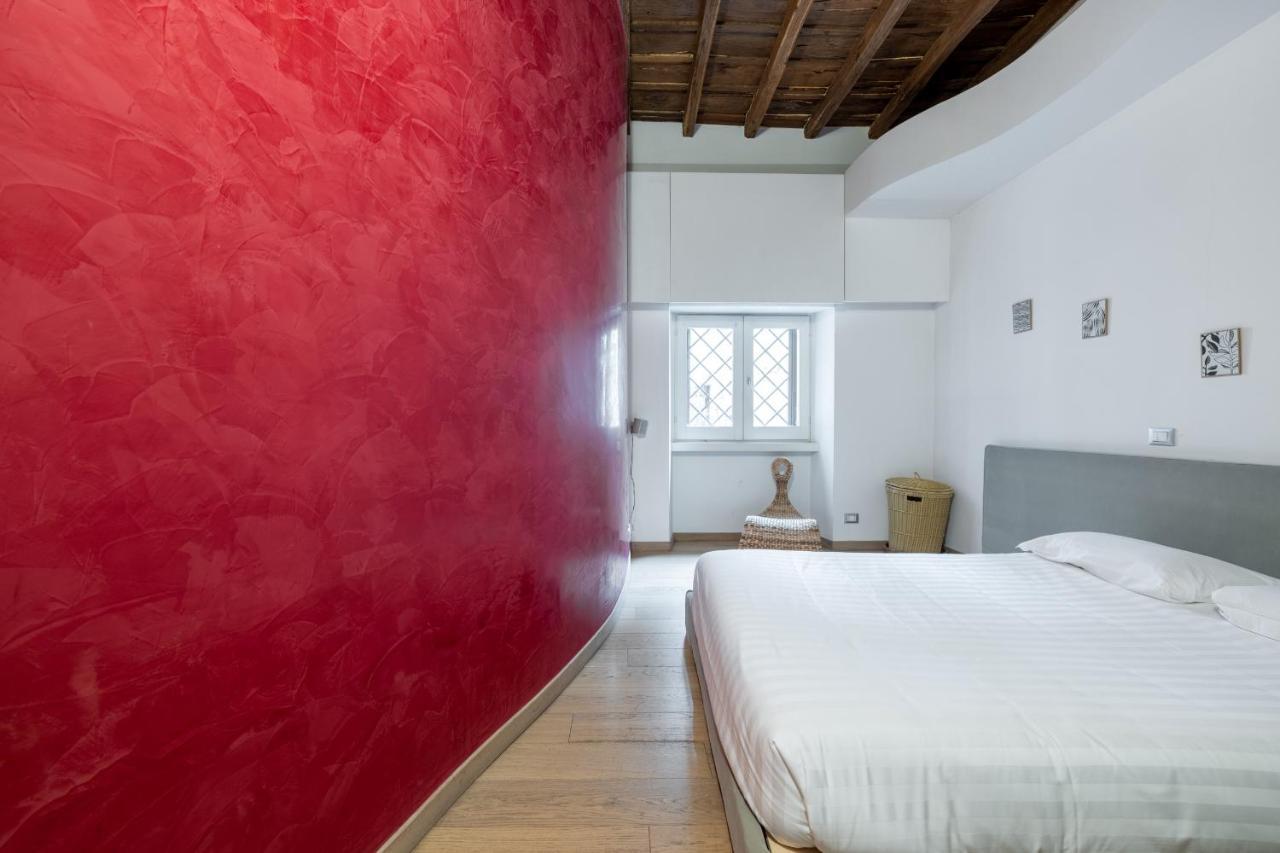 Modern Apartment In Campo De Fiori Рим Экстерьер фото